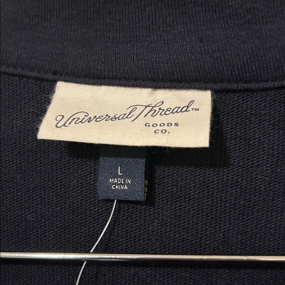 Universal Thread Navy Knit Top - Picture 4 of 11